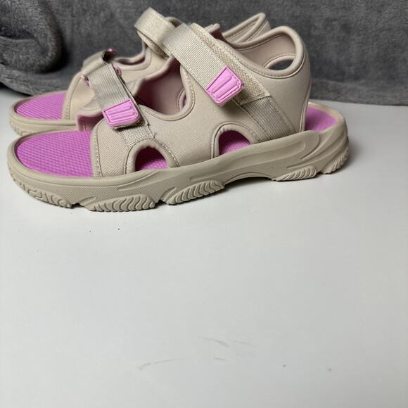 Girls Nature Sport Sandals Beige Pink Lightweight Easy‎ On Hook and Loop Size 4 - Picture 3 of 12